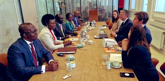 The Uganda Gov’t-UNHCR mission to Europe kicked off in Copenhagen, 🇩🇰 Denmark, led by Minister for Disaster Preparedness and Refugees Hon. Hilary Onek @eng_onek The delegation thanked 🇩🇰 for their support & partnership in Uganda’s refugee response. @CrentsilMatthew