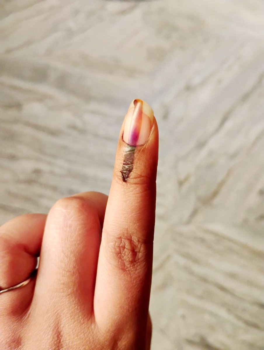 sharadanenavath's tweet photo. Just cast my vote! 🗳️ Voting is not just a right, it's a responsibility. Let's shape the future together.🇮🇳
#AndhraPradeshElection2024 #Elections2024 #CastYourVote #TDPBJPJanasenaAlliance #YSRCP #Vote #LokasabhaElection2024 #CastMyVote #ElectionDay #ElectionCommissionOfIndia https://t.co/aHlKuIXbEE