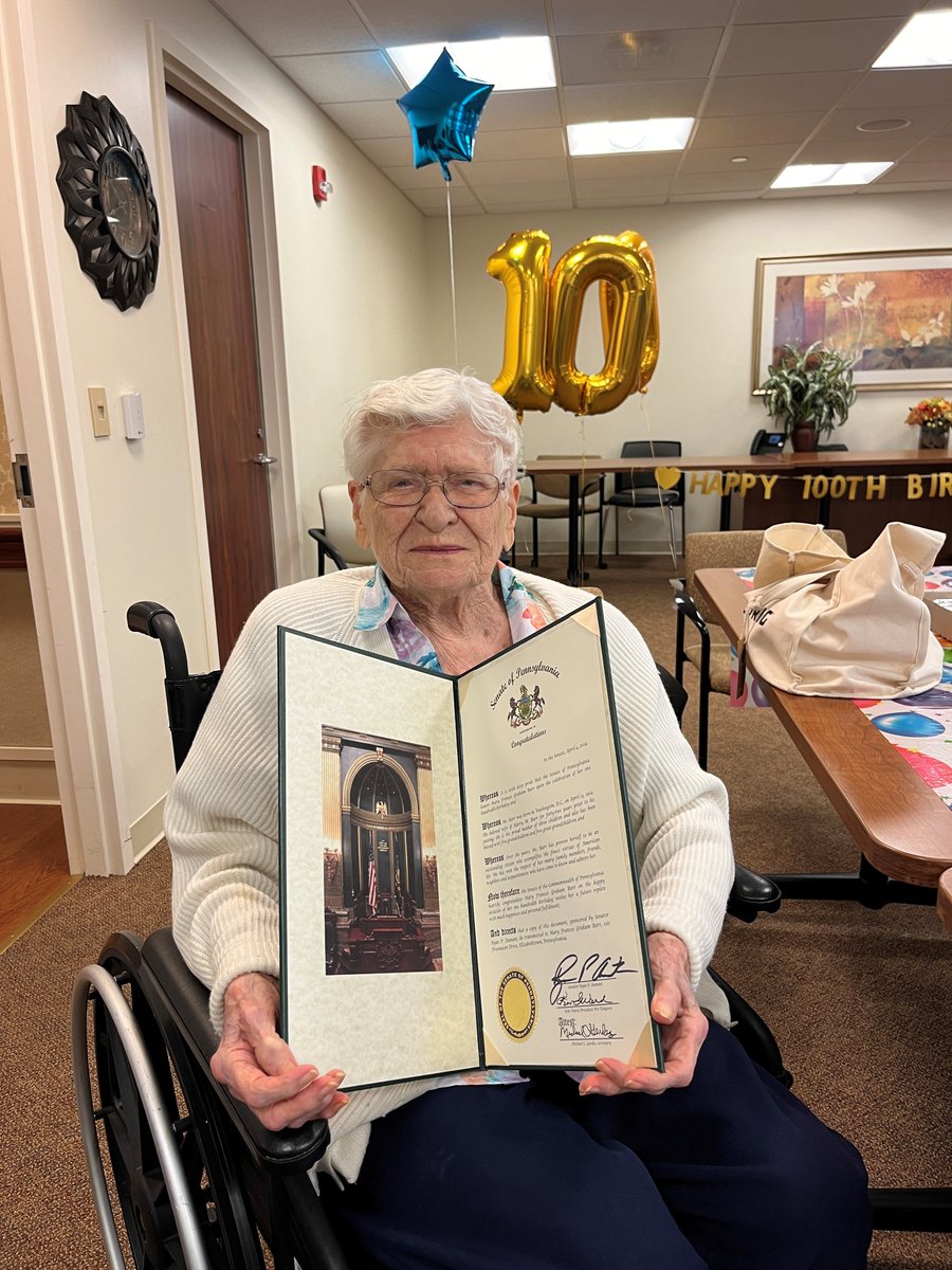 Congrats to Elizabethtown resident, Mary Barr, upon celebrating her 100th birthday! 🎂 Mary was the beloved wife of Harry M. Barr for 42 years prior to his passing, & is the proud mother of 3 children. She also has been blessed with 5 grandchildren and 5 great-grandchildren!