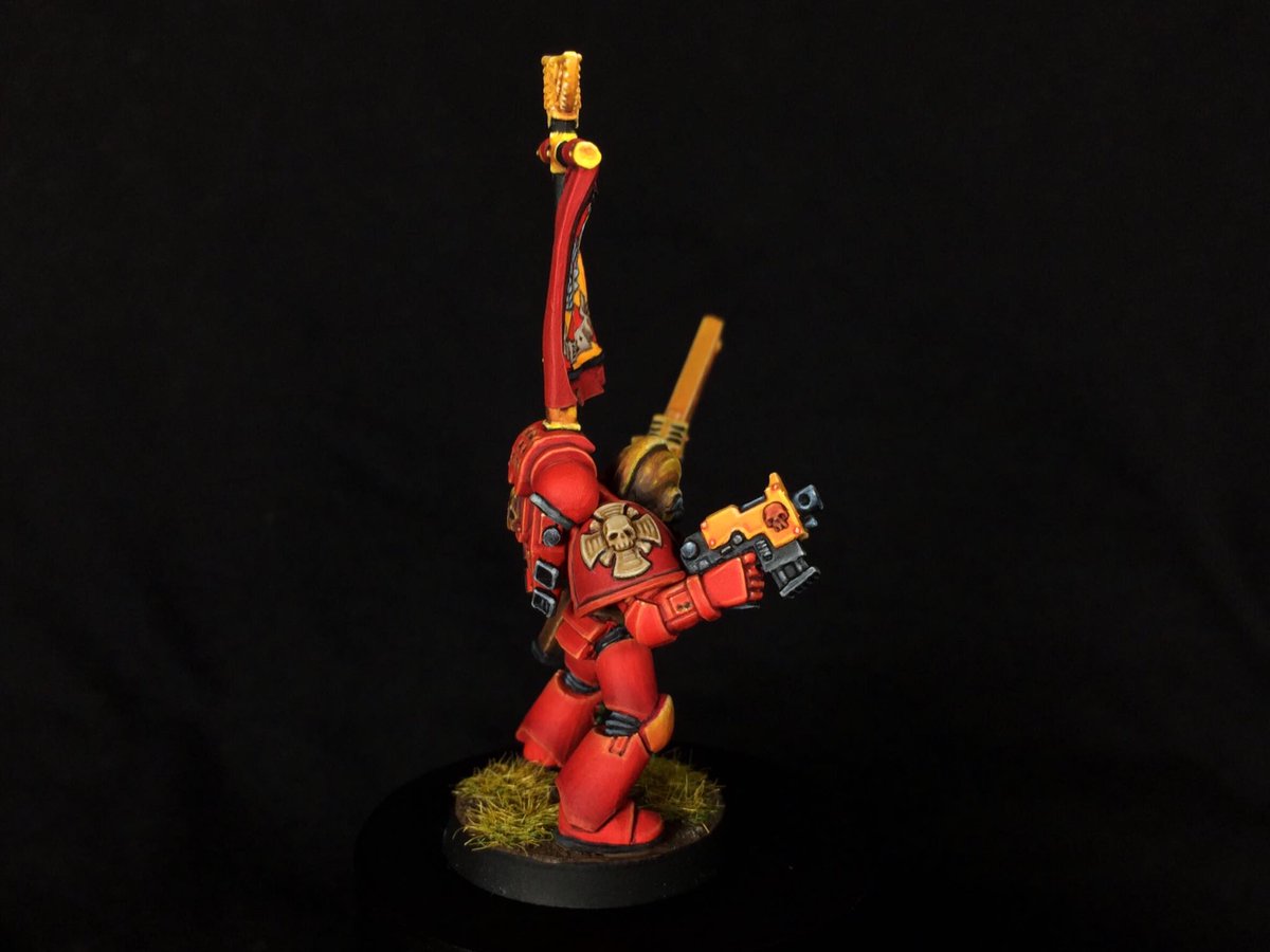 Warhammer 40k 2nd edition: Blood Angels Captain #WarhammerCommunity #paintingminiatures #bloodangels #oldhammer