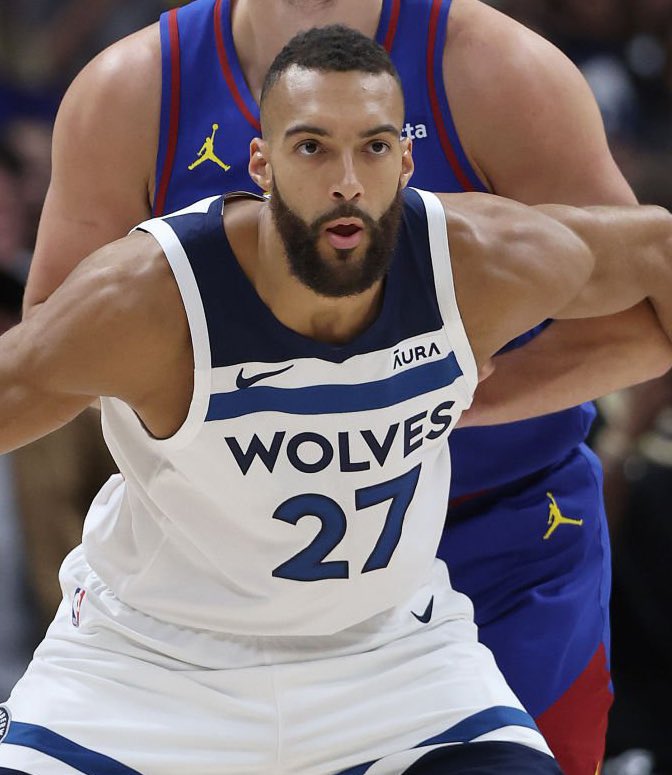 Kendrick Perkins calls out Rudy Gobert 

"Isn't Rudy Gobert the DPOY? Why is it all the time he's the DPOY in the regular season but he's a defensive liability come playoff time?"

(Via <a href="/GetUpESPN/">Get Up</a> )