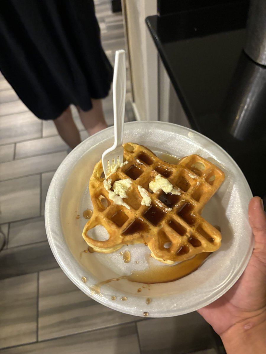 Bet the Bitchass state you live in don’t come in waffle form 🧍‍♂️