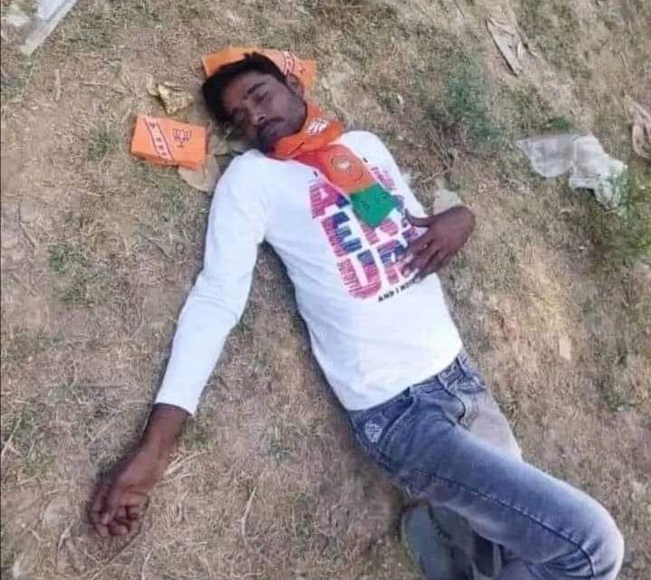 Dili_Ka_Shezada's tweet image. उठो पार्थ अभी तीन चरण बाकी हैं! 

ऐसे कैसे होगा 400 पार....

#Elections2024 #Votingday #VoteForBetterFuture