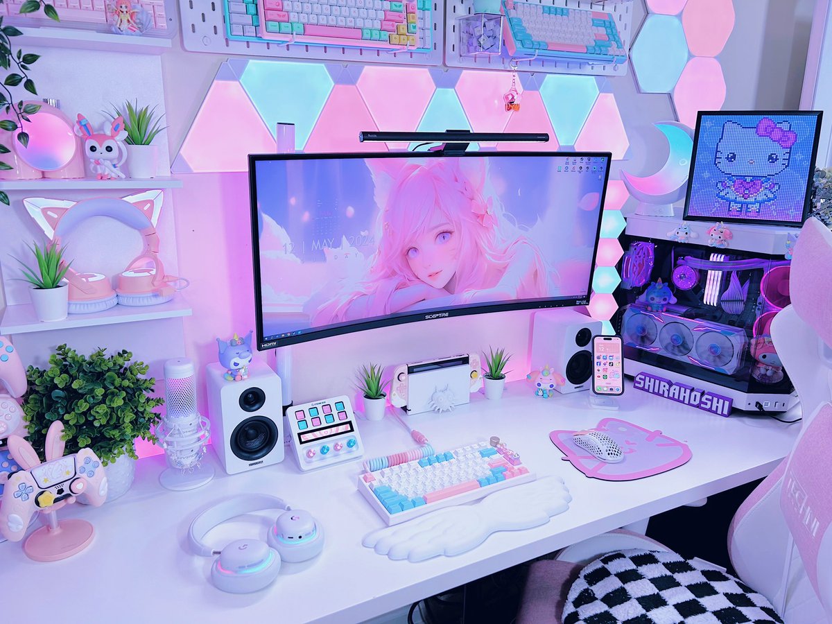 the desk setup is looking awfully dreamy today ✨🎀🩵