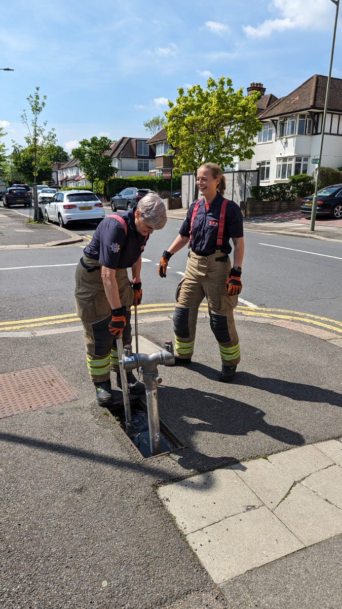 A first for the LFB. FF Nicola and Beth Cox, mother and daughter responding together. Congratulations to you both! And to celebrate the event, we captured a few images of them both carrying out some of their duties together.