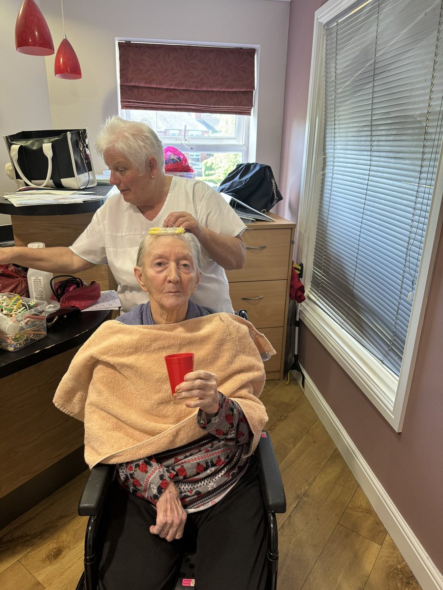 Oak Tree Lodge care home in Gipton, Leeds Anchor