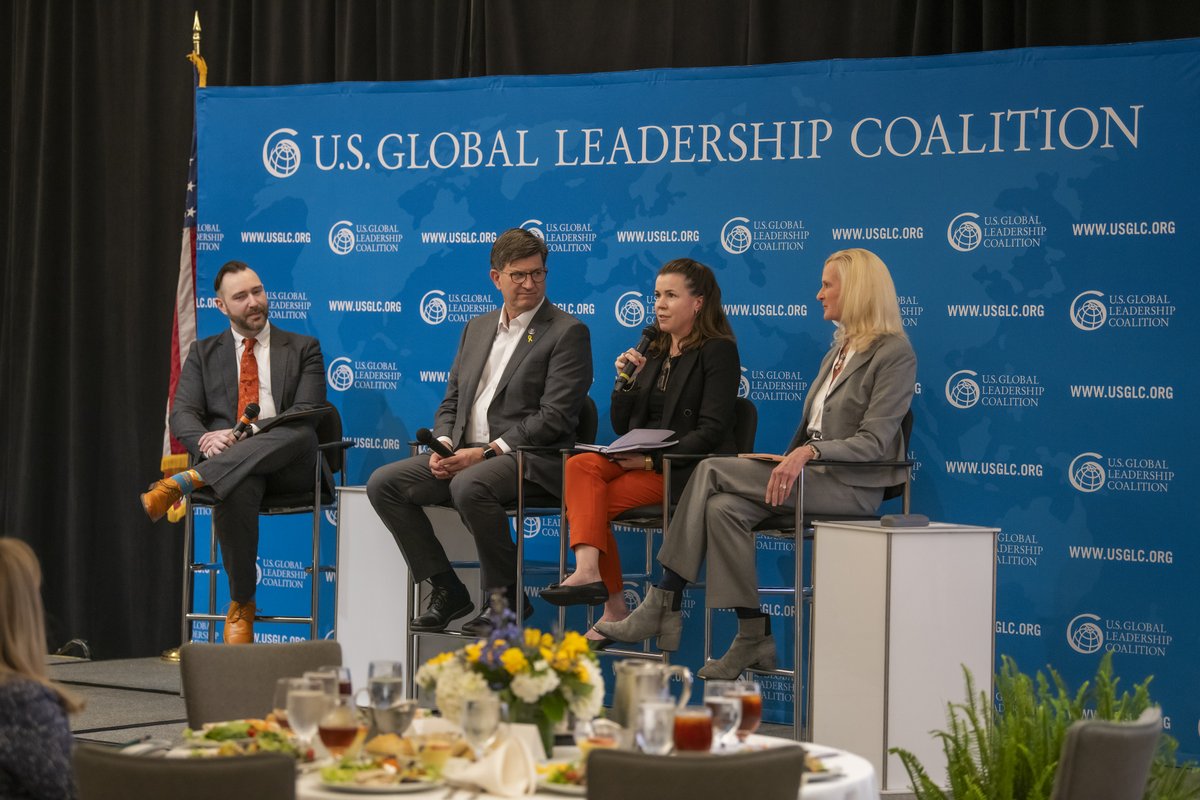 Thank you to @RepSchneider for joining us on Friday for a critical discussion on the importance of America’s global leadership and how it helps bring stability, security and prosperity to Illinois.