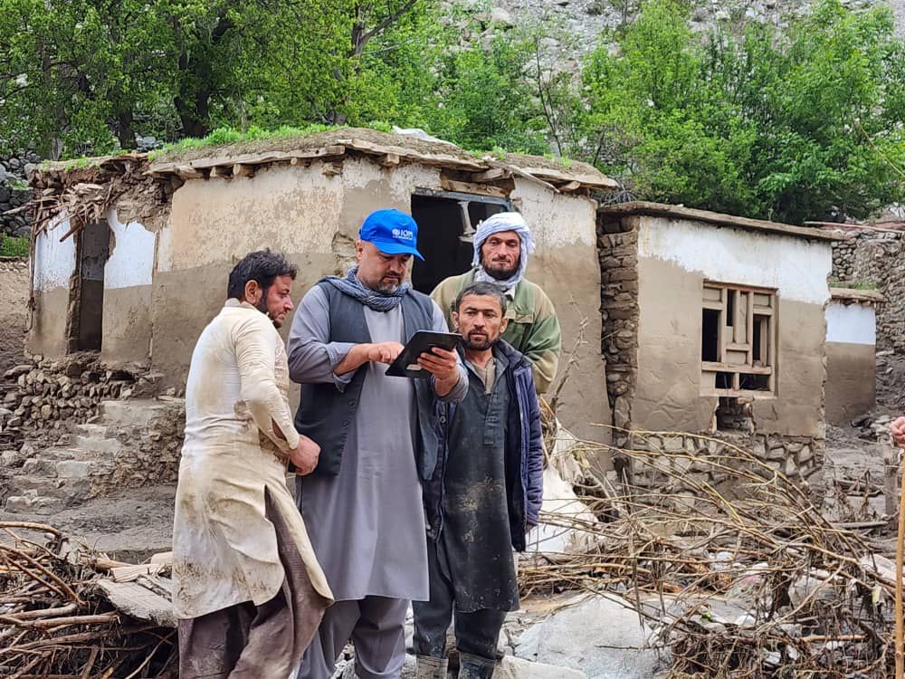 My heart goes out to all those affected by the floods in Afghanistan. The flood has destroyed more than 2,000 homes and the death toll continues to rise. @IOMAfghanistan and partners are working to provide lifesaving aid, including temporary shelter, to people in need.