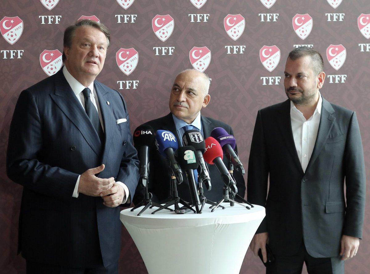 Beşiktaş ile Trabzonspor arasında 23 Mayıs’ta Atatürk Olimpiyat Stadı’nda oynanacak Türkiye Kupası finali saat 20.45’te başlayacak.