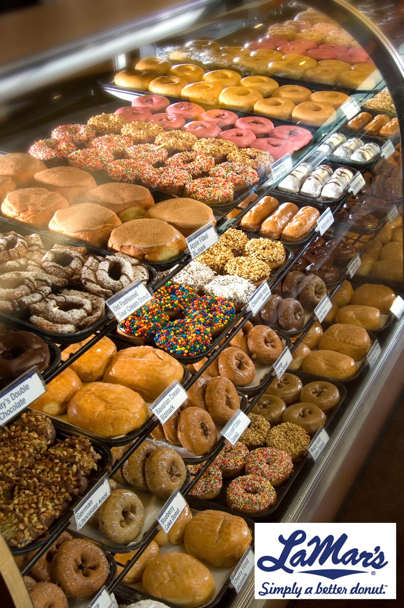 LaMarsDonuts's tweet image. Start your Monday on a sweet note with #LaMarsDonuts! Our artisanal donuts, handcrafted with care, are the ultimate Monday motivation. Don't keep the joy to yourself - share a dozen with your friends and coworkers! #SharingIsCaring #MadeFreshDaily #SimplyABetterDonut 🍩✨