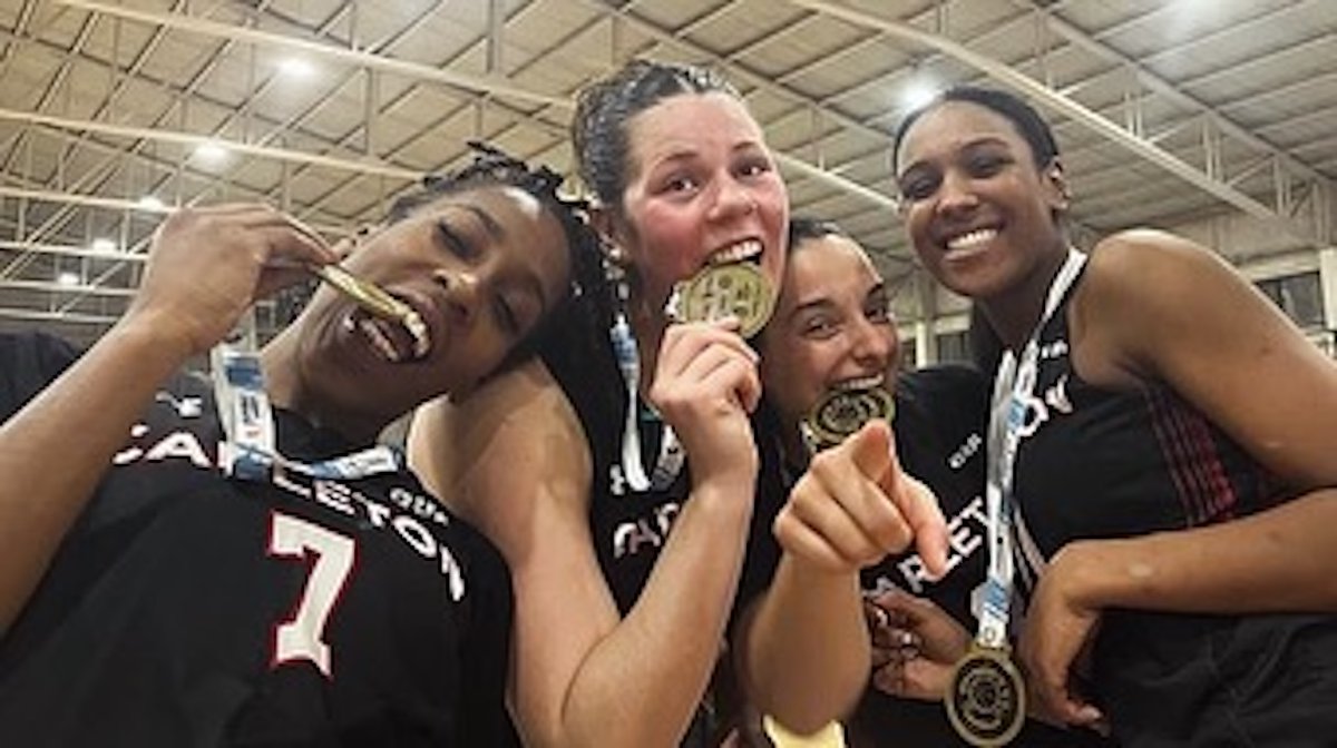 🇨🇦Carleton Ravens capture gold at @fisu_america 3x3 Basketball Championship 🏆 ➡️ bit.ly/3ww7ows
