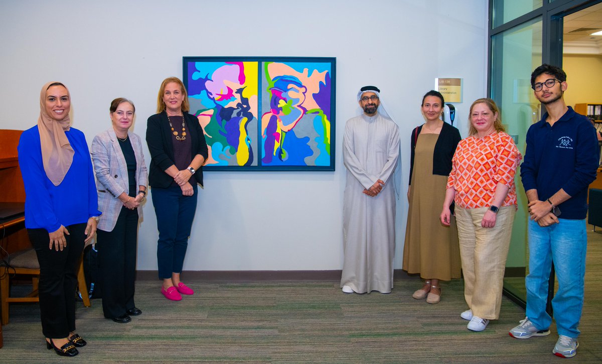 [1/2] Supported by @BarjeelArt and Sheikh @SultanAlQassemi, Founder of Barjeel Art Foundation and Trustee of AUS, the @AUS_Library is exhibiting an extraordinary collection of #art from the Arab world, ranging from vibrant oil paintings, framed embroidery & metal calligraphy!🖼✨