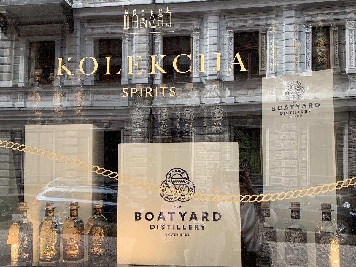 It is wonderful to be strolling along the UNESCO World #Heritage Site streets of #Riga’s Old Town & spot a window display proudly highlighting stocking @BoatyardDistill from home 😊 #Distillery #Fermanagh