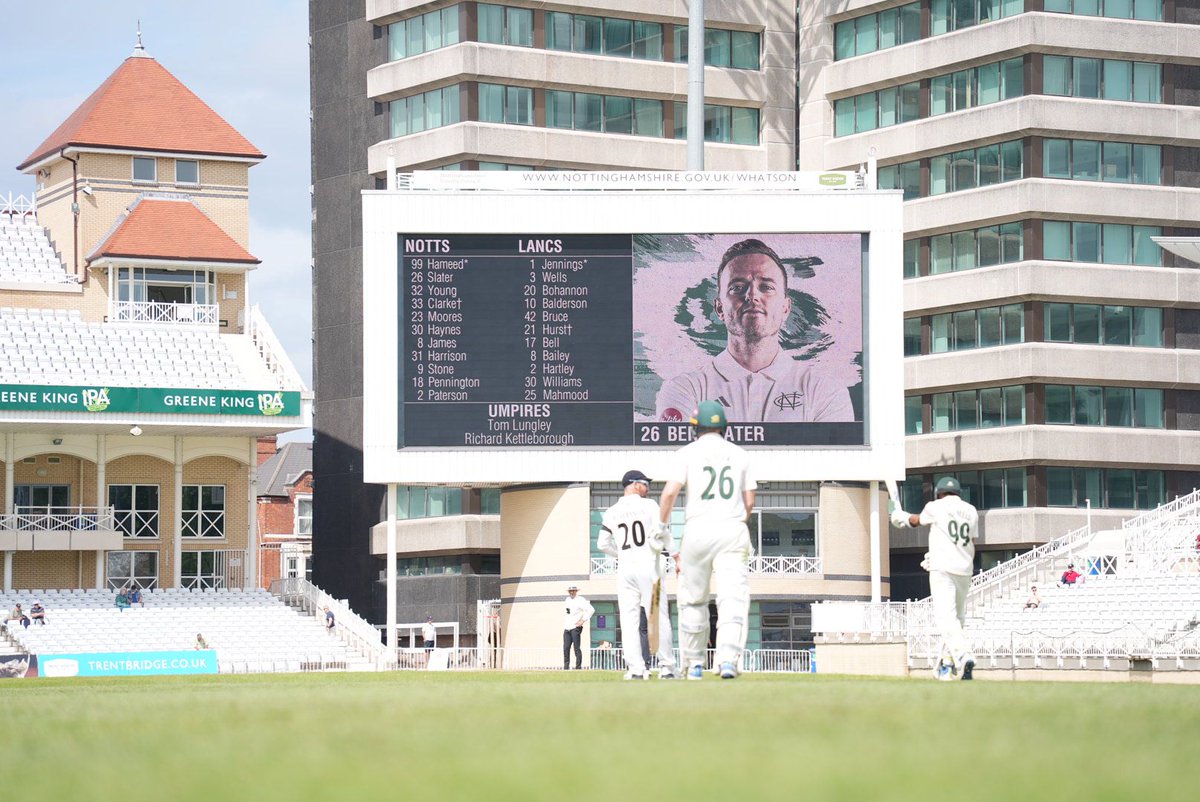 Time to chase 🕒 Hameed and Slater enter the field to get our second innings underway 👊 #NOTLAN 📺 i.mtr.cool/ghubjwwhdo