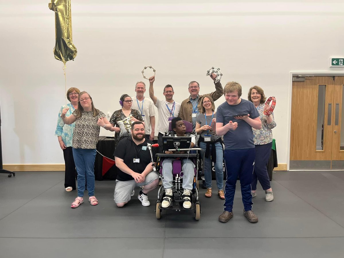 Open Voices Mansfield is 1 year old! They had a party at Portland College to celebrate last week, Happy Birthday OV #Mansfield! @PortlandCollege #wellbeing #singing