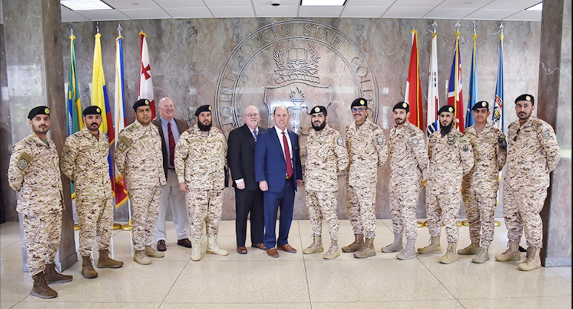 From 18 to 24 April, NESA held sessions supporting the students of the Saudi Arabia National Guard (SANG) Command and Staff College. Read all about it here: nesa-center.org/saudi-arabia-n…