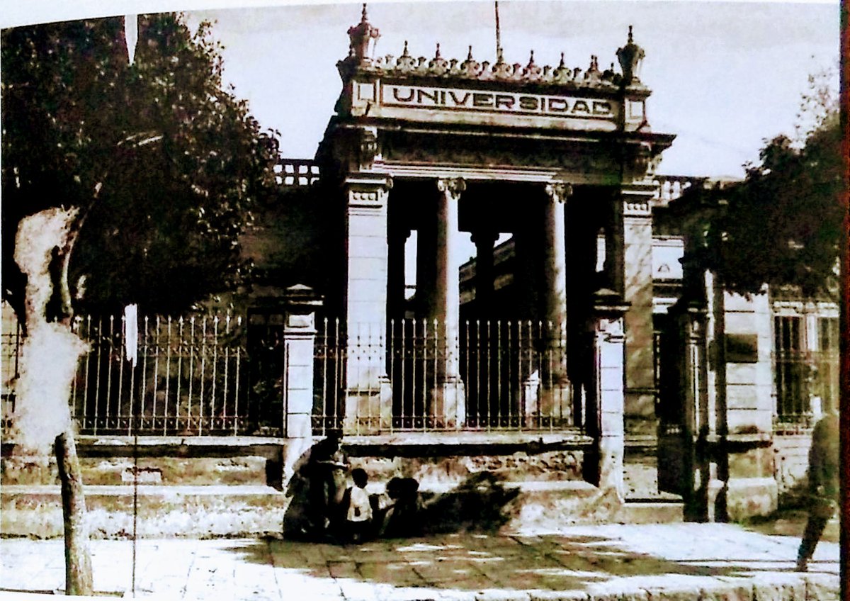 1914: Bajo la presidencia del Dr. Roque Sáenz Peña y la gobernación del Dr. Ernesto Padilla, abre sus puertas la Universidad de Tucumán.
Es nombrado rector el.....
¿Queres conocer más efemérides? Visitanos en nuestra web. #Efemérides
archivohistorico.tucuman.gov.ar