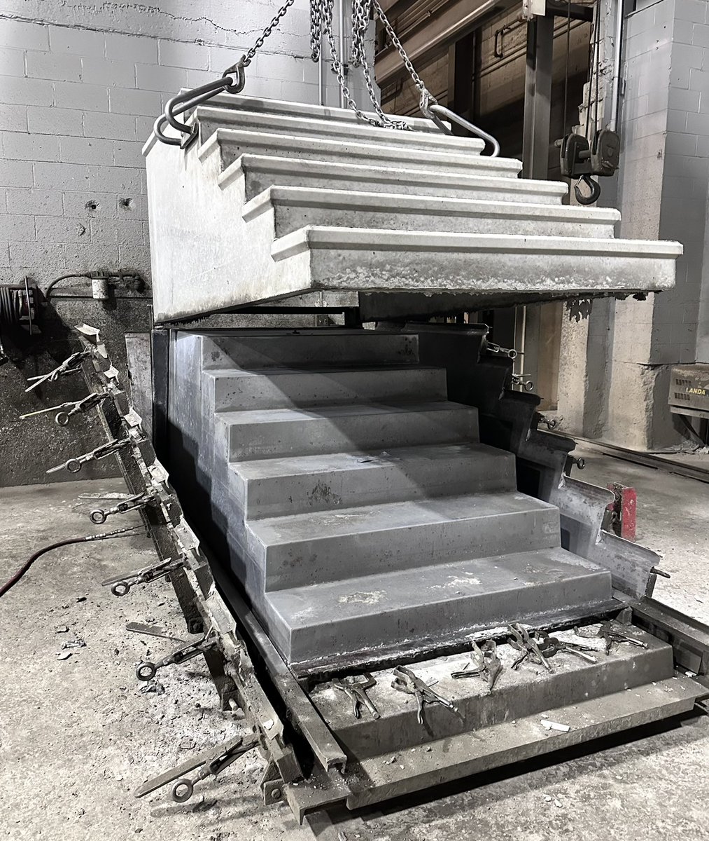 From start to finish on this “Make It Happen Monday” 👍 … A beautiful ☀️ start to a great week ahead … Teamwork makes the dream work #may2024 #precastconcrete #thesheaway #precaststairs #madeintheusa🇺🇸 #teamworkmakesthedreamwork