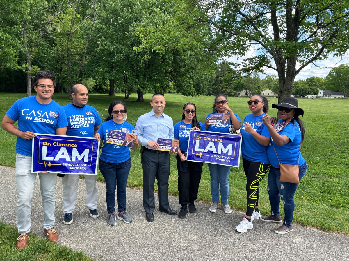 Thank you to @CASAinAction for joining us this weekend for a canvass launch! Through them & our team of dedicated volunteers, we spent the pre-primary weekend talking to voters across the district. It's clear there's momentum behind this campaign. Next stop: Election Day!