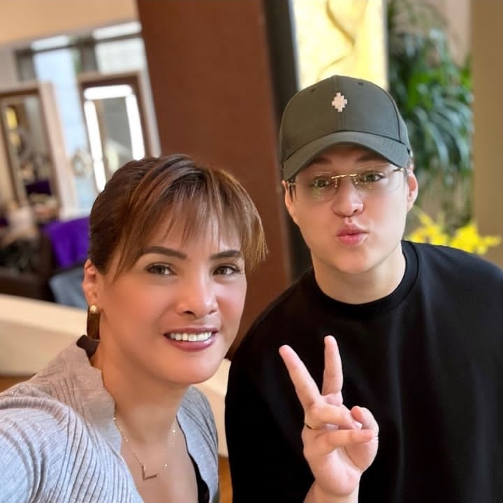 From Aivee to Emphasis Salon, looks like he's prepared for his upcoming projects 😉 © Lou Bunyi IG #EnriqueGil