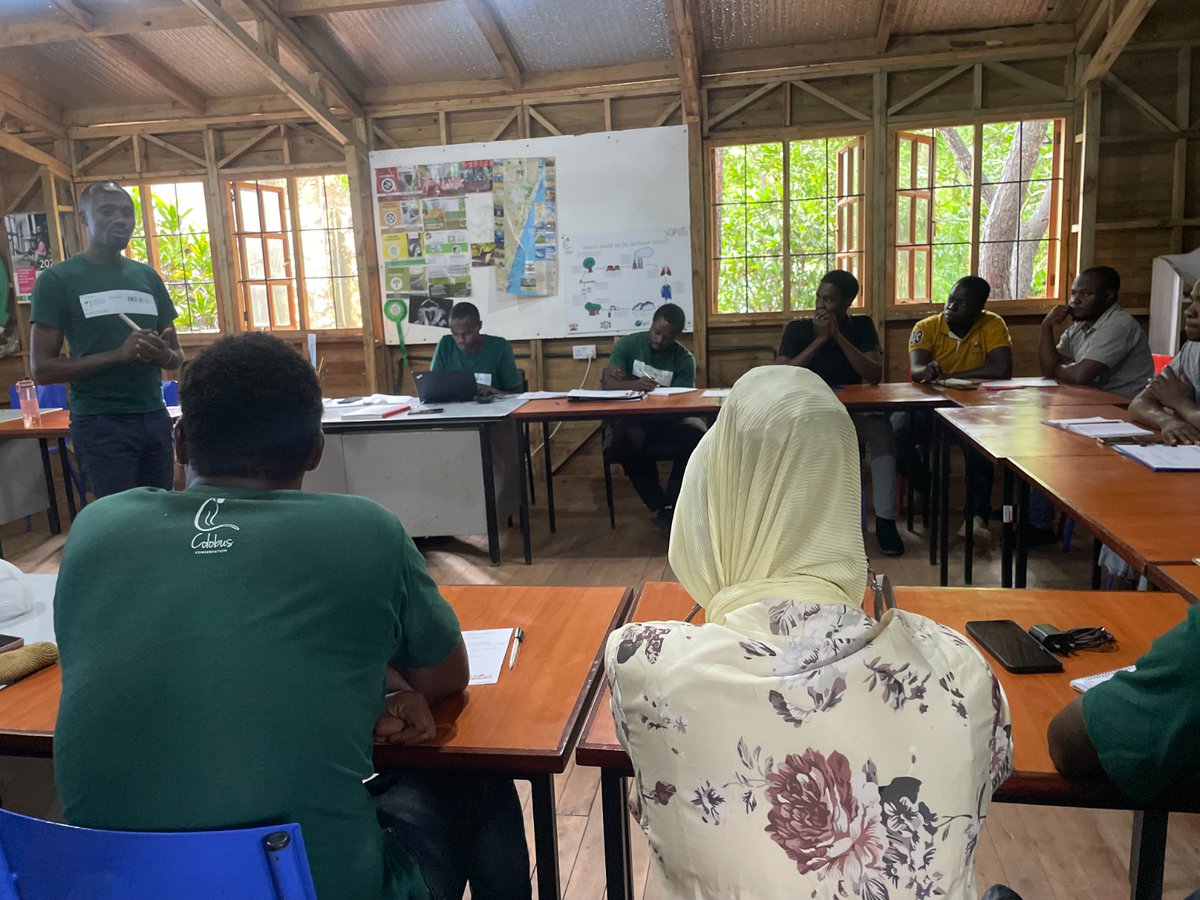 Colobus Conservation tweet media