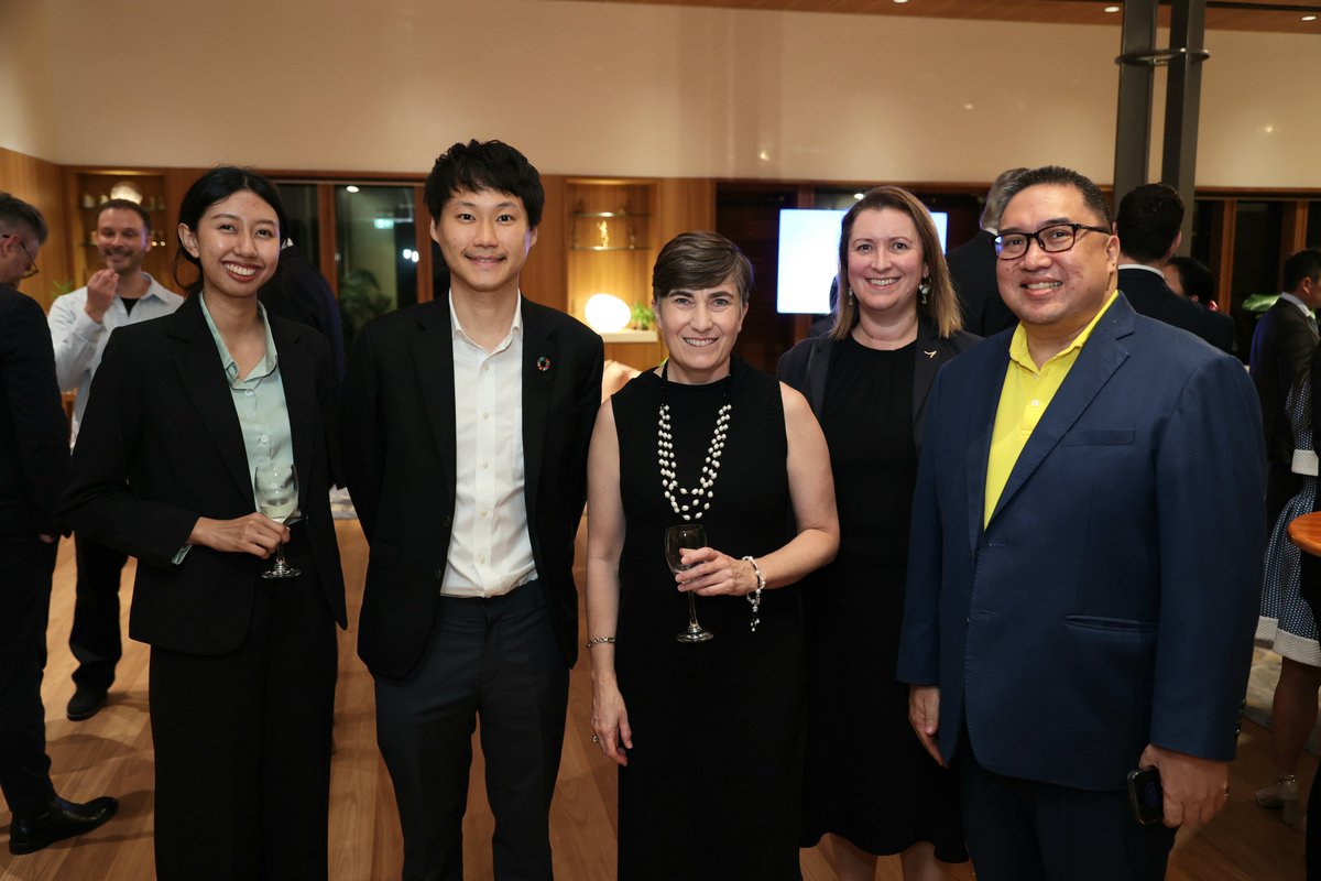 Tonight we celebrated a special part of the 🇹🇭-🇦🇺 partnership – Thai connections to Melbourne and Victoria, including Australian alumni and delegates from the ASEAN-Australia Special Summit. #ASEAN50AUS

@MFAThai  @Austrade  @toppjirayut