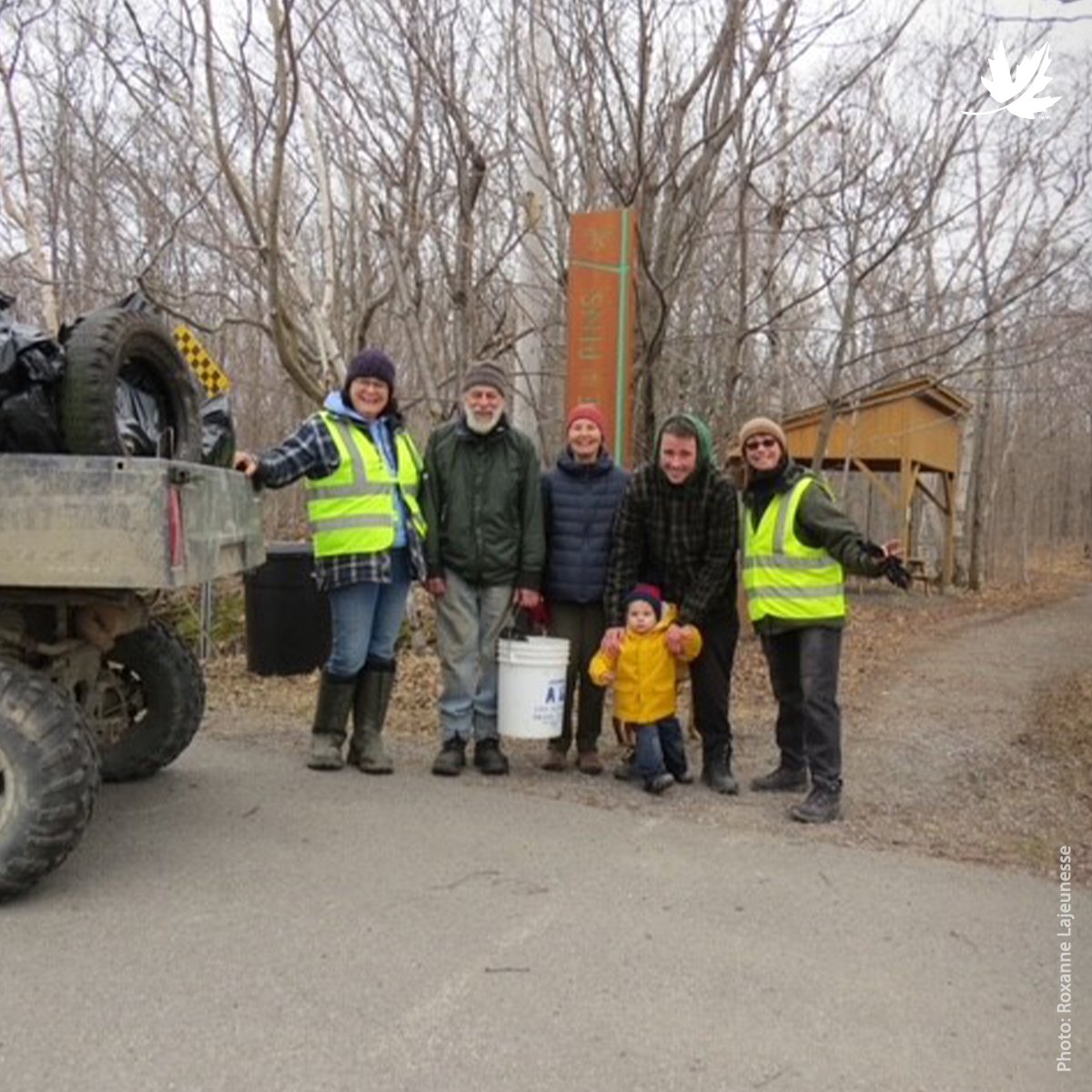 🌿👏 A big shout out to the Île aux Grues community! On April 20th, young and old alike came together to clean up the Jean-Paul Riopelle Nature Reserve. Thanks to the 5 volunteers and Roxanne Lajeunesse for your inspiring work! 🌍💚