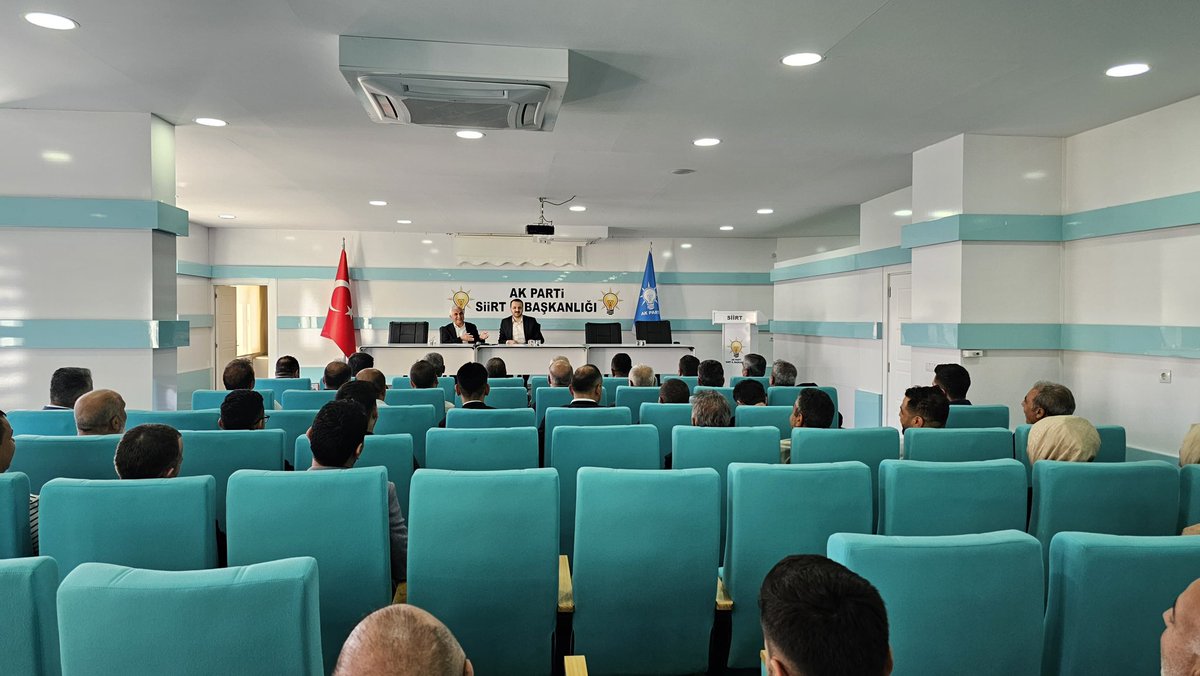 AK Parti Siirt İl Başkanımız Sayın @AvCanerOzturan Başkanlığında oluşturulan AK Parti Siirt İl Yönetim Kurulumuzun gerçekleştirdiği ilk toplantıya katılım gerçekleştirdik. Şehrimize ve teşkilatımıza hayırlı uğurlu olmasını temenni ediyorum.