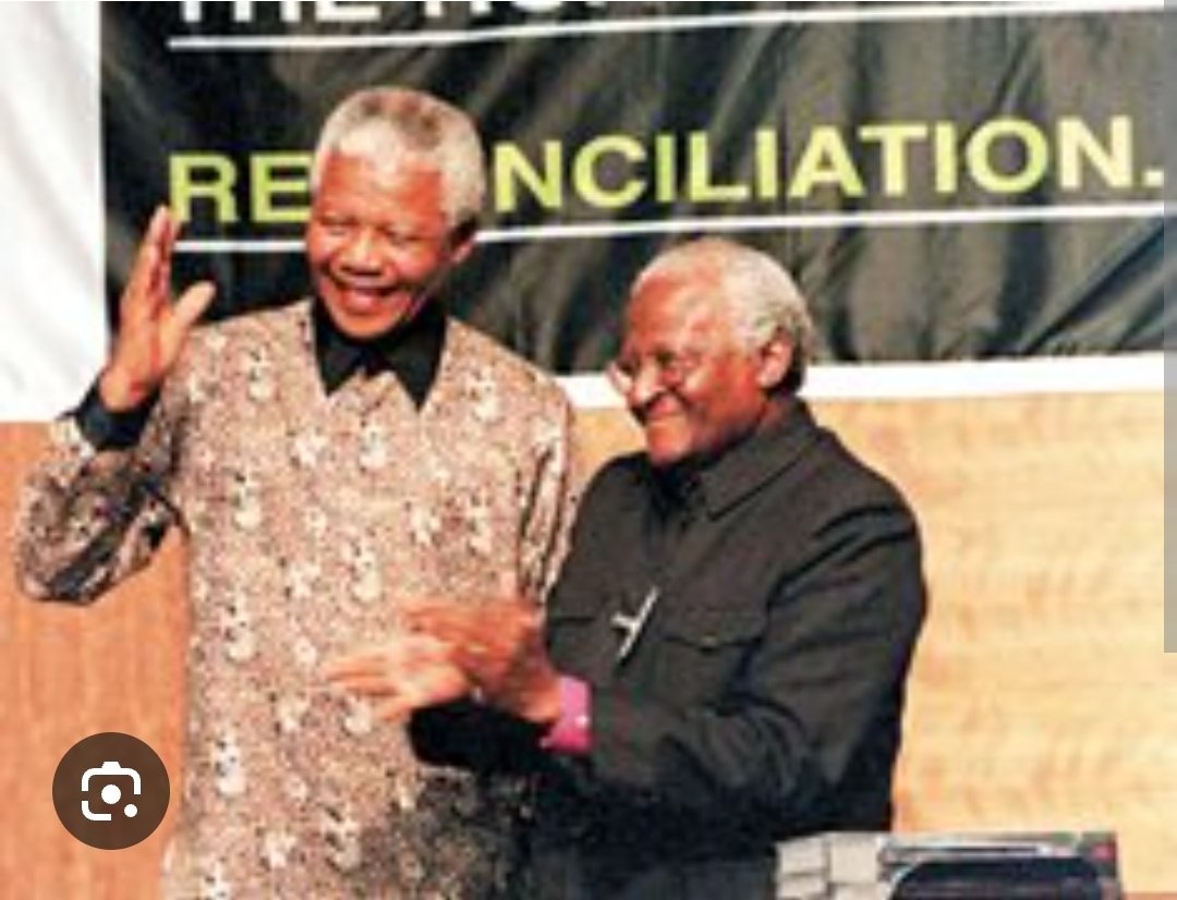 AmosAzowa's tweet image. #Géospi524
La Russie [URSS] est l'ennemi juré des esclavagistes oxydentaux, ceux qui nous ont colonisé, qui travaillent contre nous et projettent de nous #COLONISER à nouveau.

👉Prions pour la Russie afin qu'elle ne tombe pas. Car sa chute rendrait les choses difficiles...