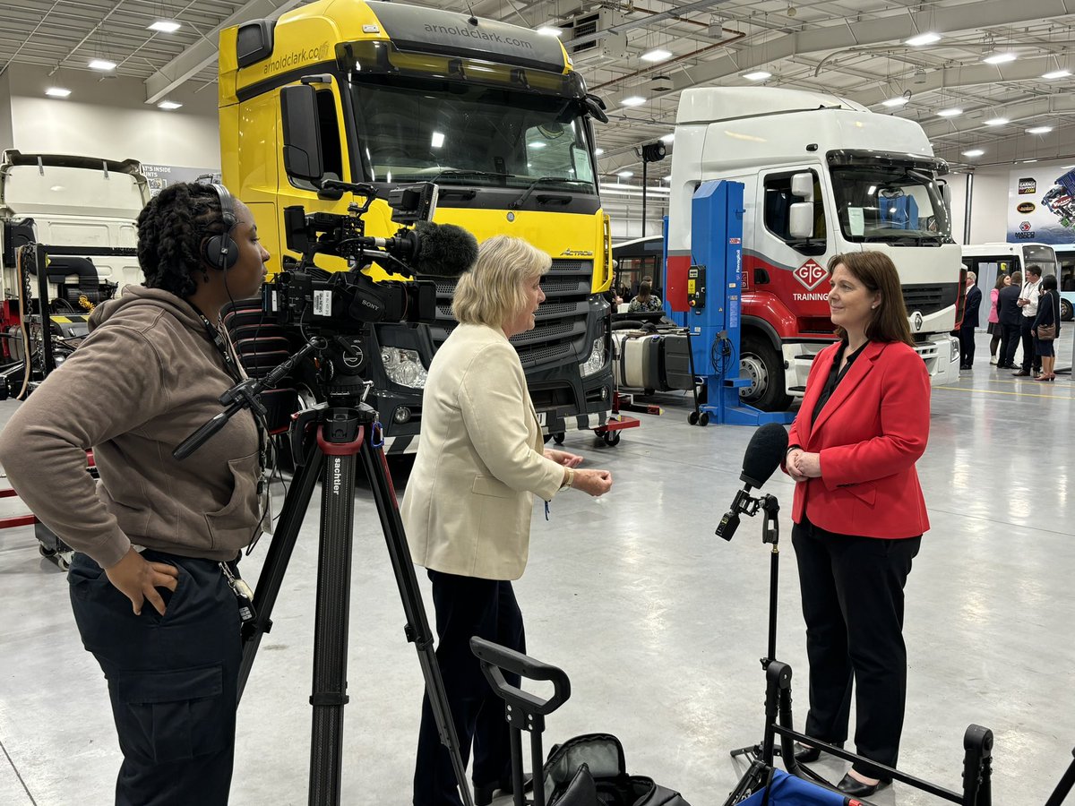 Claire Ward tweet media