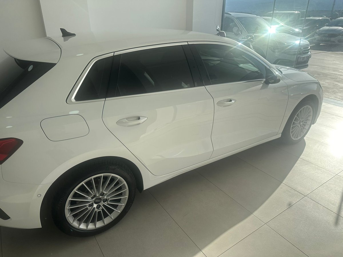 Arkadaşımın aracı SATILIK… Araç İzmir’de…. Audi A3 Sportback/35 TFSI/Advanced 2023 Model 4200 km. de Boyasız/ Kazasız/Tramersiz Garaj arabası 1.750.000 TL