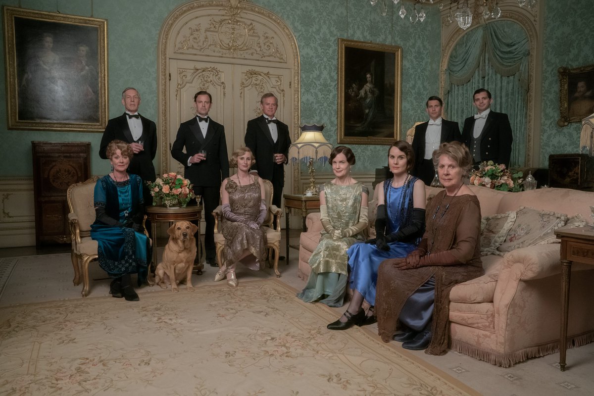 #DowntonAbbey officially confirms third film with new and returning cast 🌟 radiotimes.com/movies/downton…