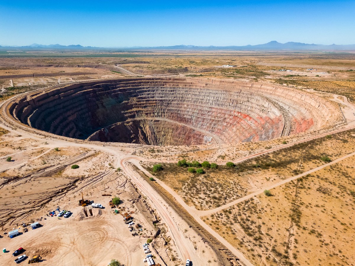 Good morning from sunny Arizona

$ASCU is a lower risk copper developer, with onsite infrastructure (power, water, roads, direct access to highways and rail), a short timeframe to construction decision and a proven state-led permitting process

#copper #Arizona #brownfield