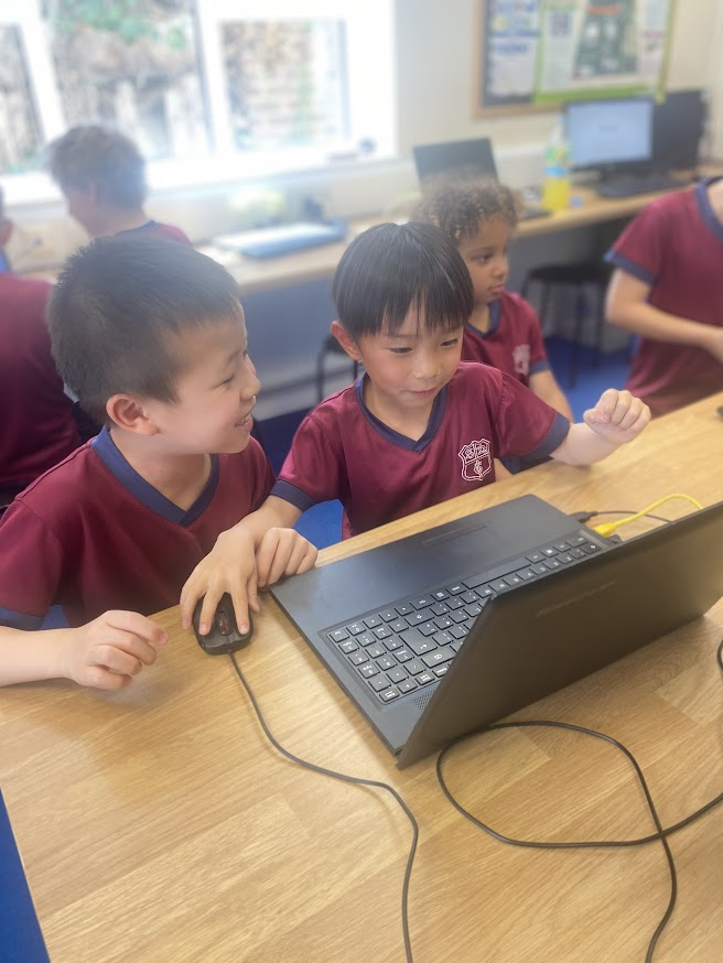 SacredHeartTedd's tweet photo. 🎶 "Year 2 used Chrome Music Lab during their Computing lessons this week to help learn about rhythm!" ~ Ms Sheehan 

#SacredHeart #GrowInLove #Teddington https://t.co/xFnDRLHSeF