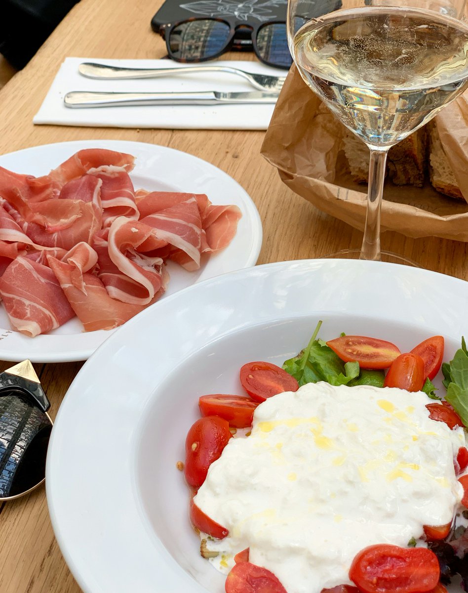 From cozy bistros to Michelin-starred restaurants, you'll find a plethora of dining options in Paris offering delicious dishes and fine wines. 💫 🌊 🛳️ 

#VisitFrance #TravelGoals #GrandCenturyCruises