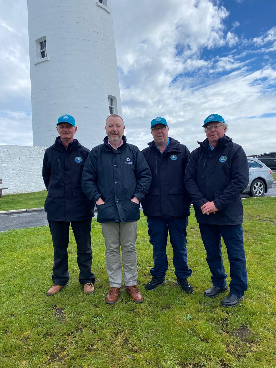 Minister Humphreys announced a €164m funding boost for 30 rural regeneration projects nationally as she visited Loop Head Lighthouse in Co Clare this morning. The lighthouse has benefitted from funds of up to €1m from the rural regeneration scheme. @HHumphreysFG @CllrCMurphy
