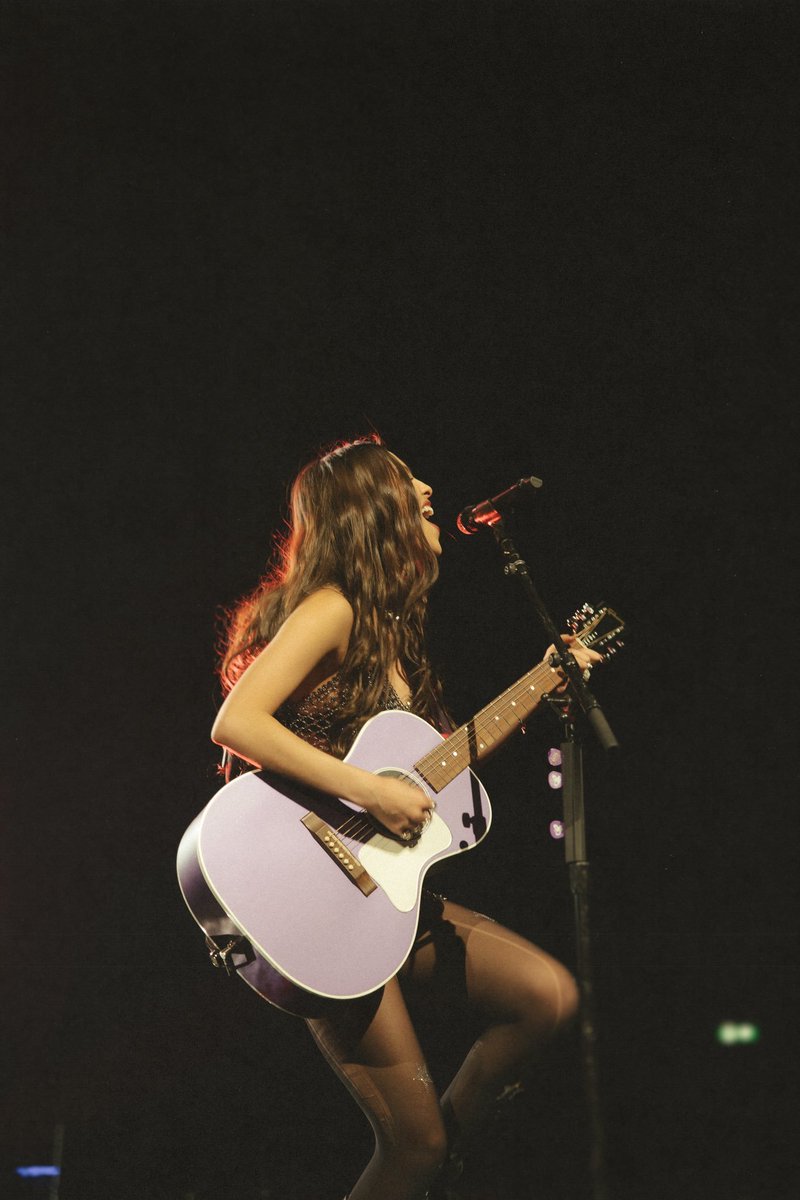Olivia Rodrigo performing at #GutsWorldTour 🎸