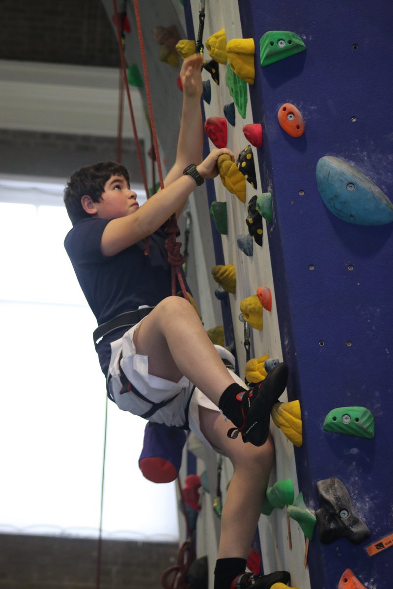 Collingwood House tweet media