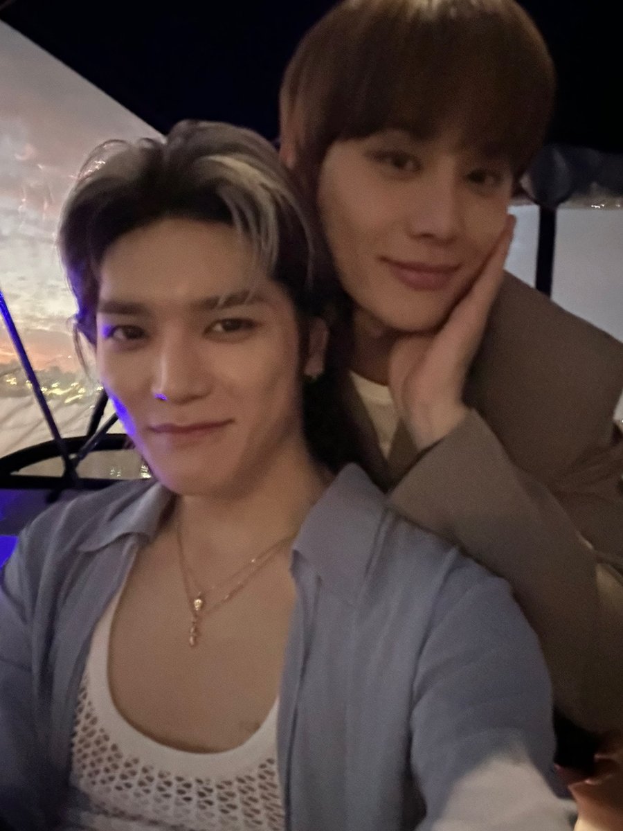 🍡TAPシェアリレー参加中🍡
ラッパーの彼女が来ましたー✨

#AlwaysWithTaeyong
#TAEYONG_TAP
#TAPをTOPに行こう

open.spotify.com/track/1JxRZB6g…