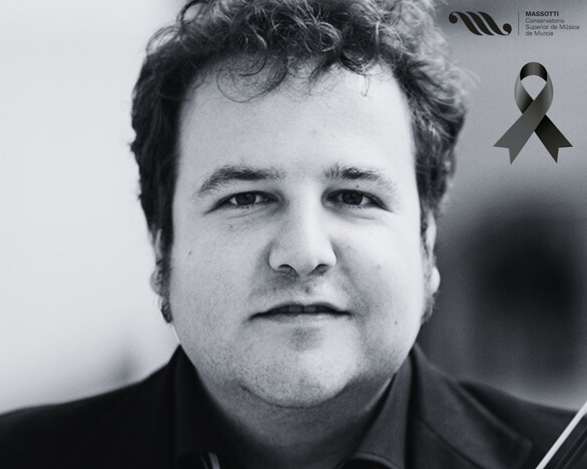 Desde el Equipo educativo del Conservatorio Superior de Música de Murcia queremos mostrar nuestra consternación por la triste pérdida de nuestro compañero, el profesor Álvaro López Sánchez.