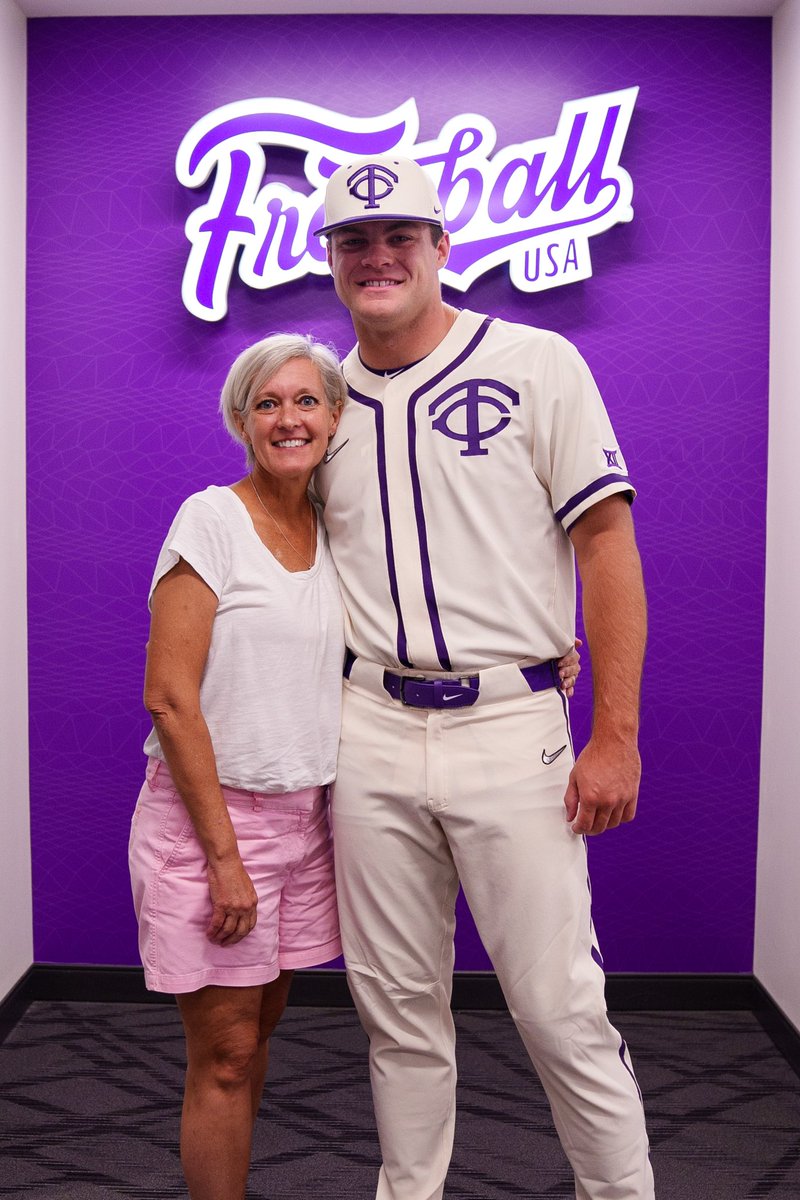 Celebrated the life of an amazing mom today. We know of her as a baseball mom, but we know Jina Tolle was so much more than that. Jina, thanks for giving us Payton. We’ll continue to cheer him on from the sidelines as you do from above. 💜