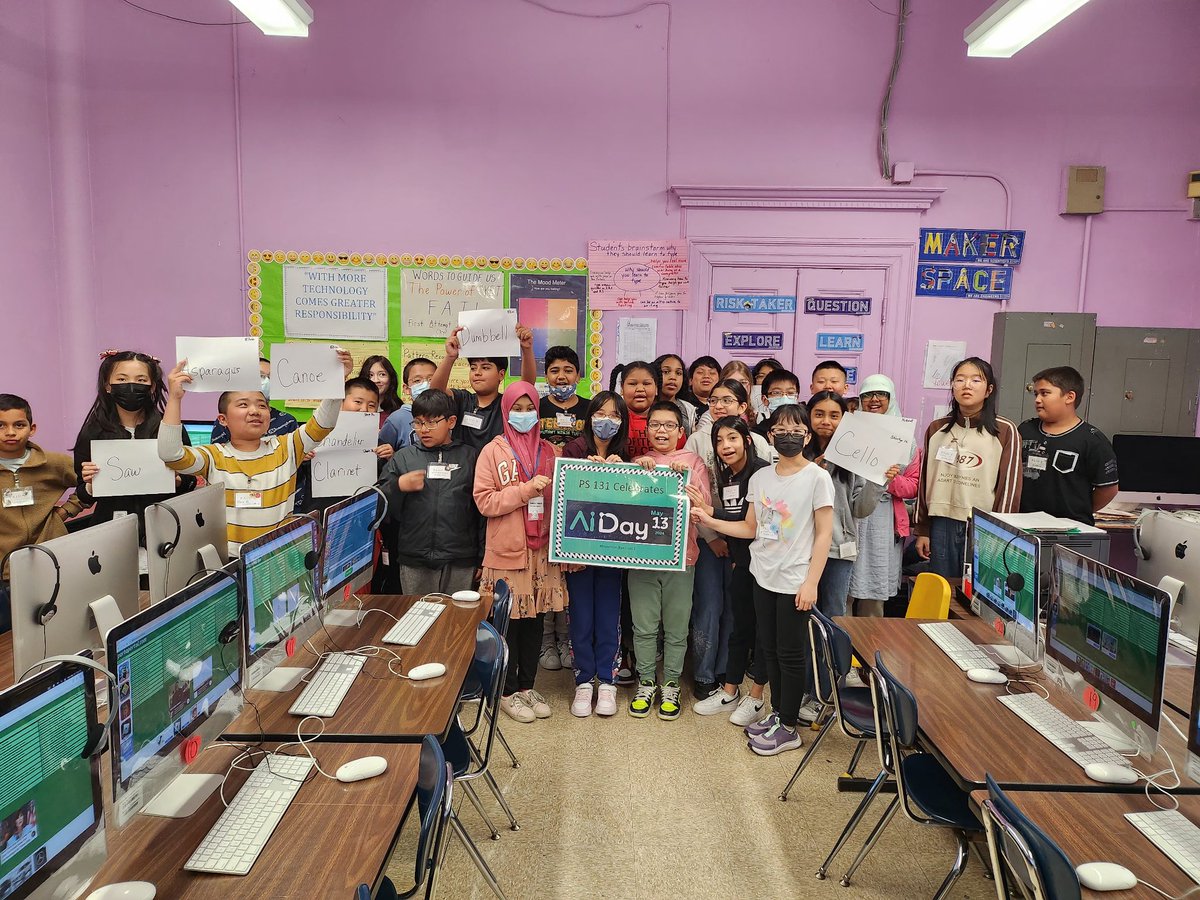 ps131K15's tweet image. Happy Day of AI!!! Our students had a fun day of learning about AI- Artificial Intelligence using #QuickDraw and #AIforOceans @KarenWatts729 @NYCDOED15 @StamatinaH