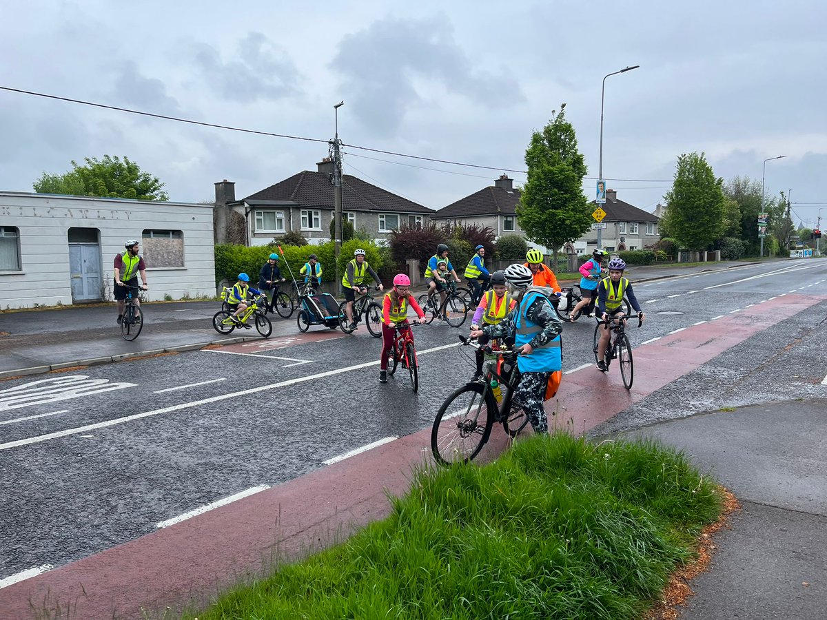 SligoCycling's tweet photo. #BikeWeek24 We had great fun our cycle to & from @StrandhillSPM & a lovely relaxing time there!Thanks to @bob_coggins for organising & to the super cycling families who took part! Thanks to the marshals for minding everyone! The route is not a #SligoCMR yet! https://t.co/CTcMnMT6DR