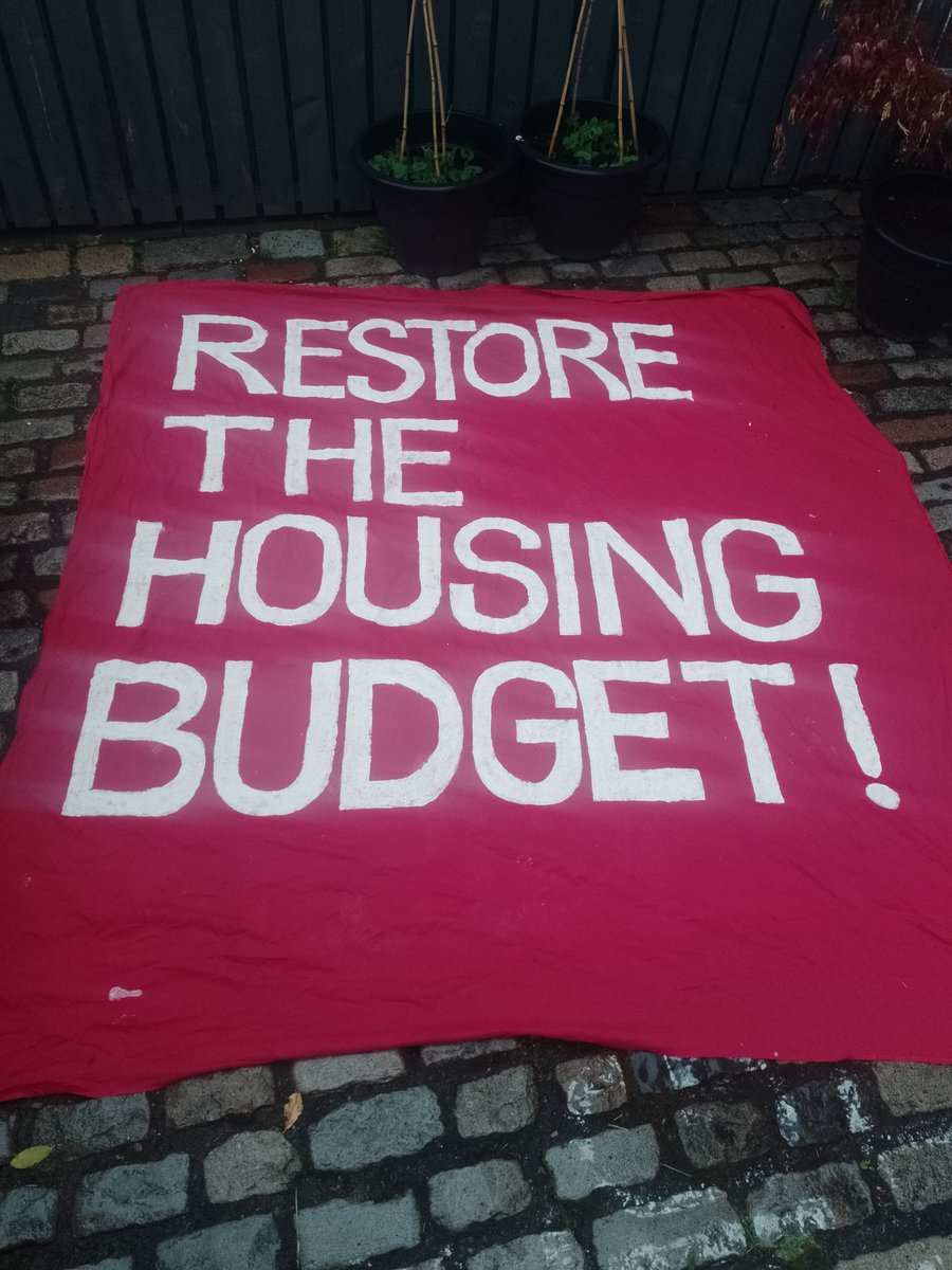 🏘️ MORE THAN 65 WOMEN HAVE DIED in homeless accommodation in Scotland on the last year. In Glasgow, there are over 70 families with children staying in hotels/bnbs. Join @TenantsScottish and @hp_scotland outside Glasgow City Chambers on Thursday at 10.30. 🏘️