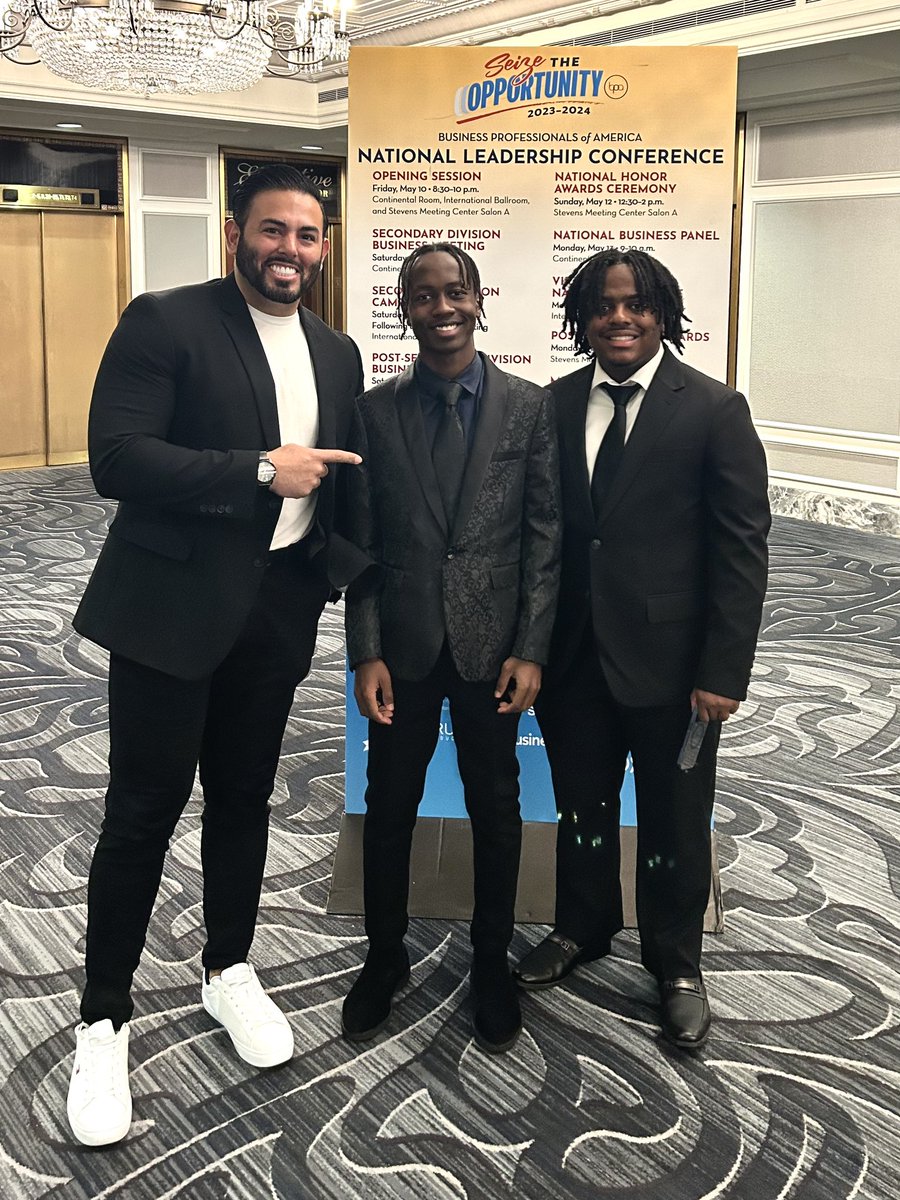 AntonioRios2025's tweet image. The Resilience, Attitude, and Commitment to Excellence is contagious! Words Cannot Express How Proud I am Of You BOTH! No matter what happens at Awards!! You represented Spring ISD with the highest level of respect!
@UTAustin is getting great students next year!
@cwhs_coding