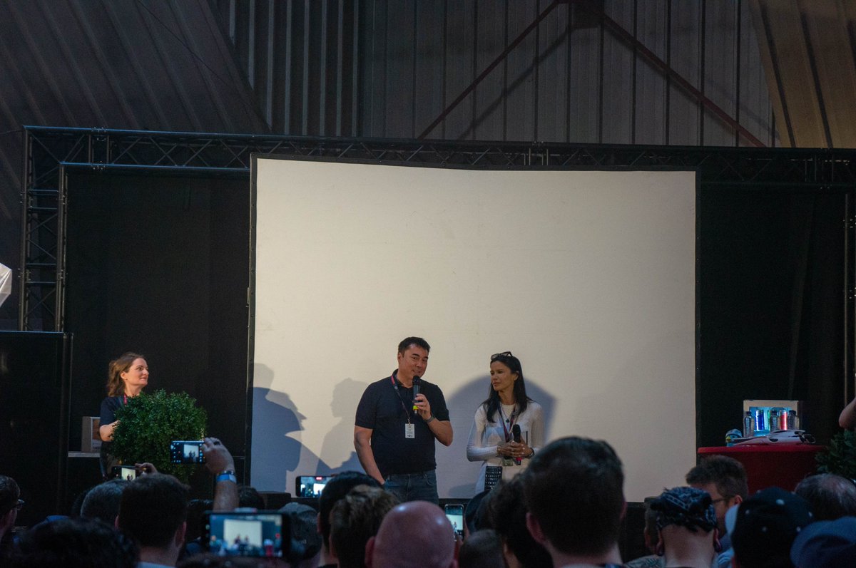 Pulsar42_SC's tweet photo. Quel week-end incroyable nous avons passé à Liège 🇧🇪 ! Ce fut un immense plaisir de vous (re)voir IRL ! Un gros GG à tout le staff de la @BEACON_belgium pour cette convention de fou furieux ! 🤩🤘

#StarCitizen #SCFR #Pulsar42 #Jeuxvideo