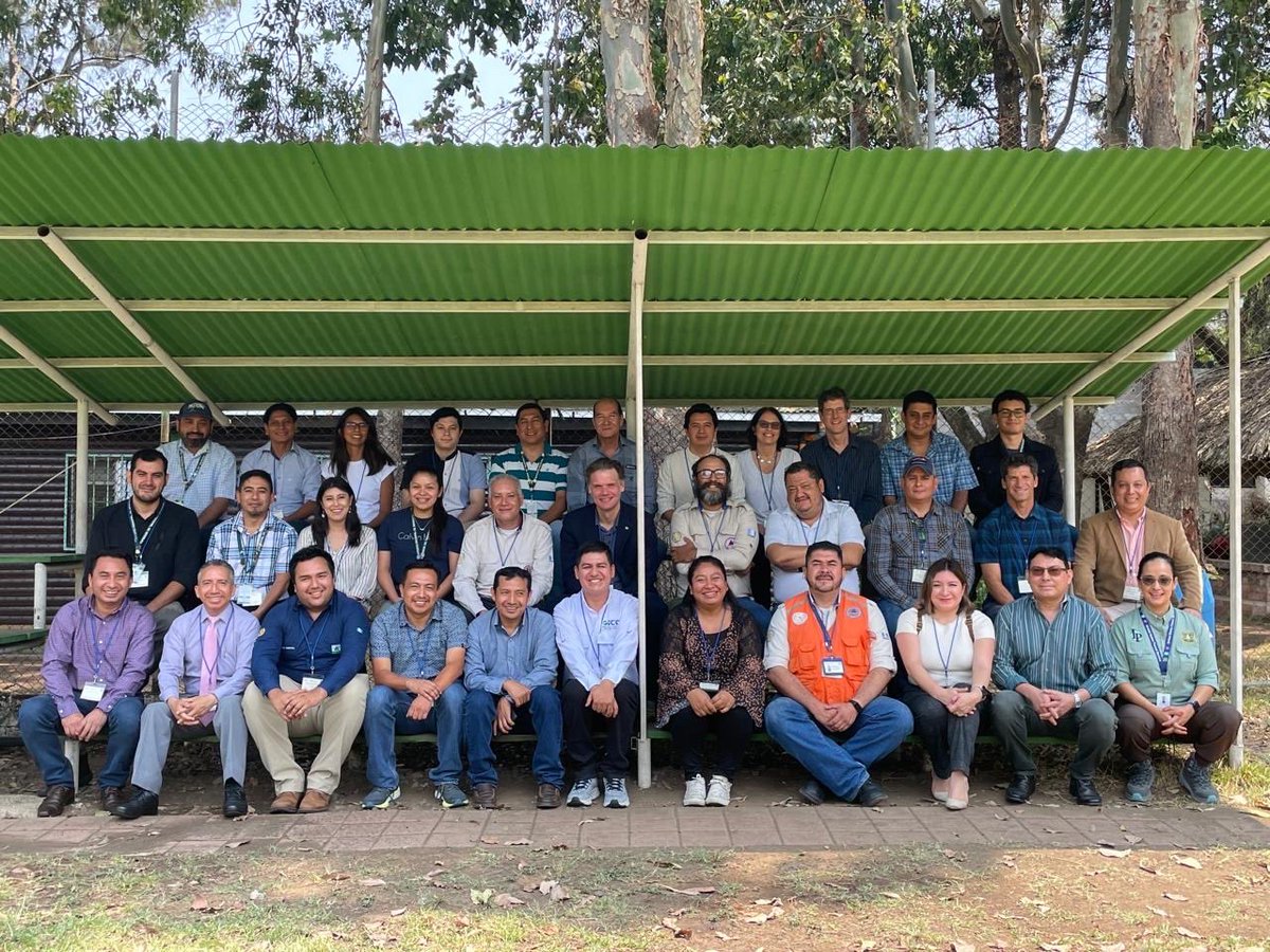 SilvaCarbon_'s tweet photo. @marnguate Excellent multidisciplinary group in Guatemala. https://t.co/b31DdzlNt7