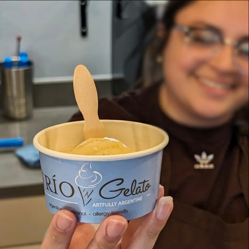 ccf_custom_cup's tweet image. Make every scoop extra sweet with our custom-print ice cream cups! 📷📷Add a dash of personality to your servings and leave a lasting impression with every customer!
#customprint #disposablepackaging #customicecreamcups