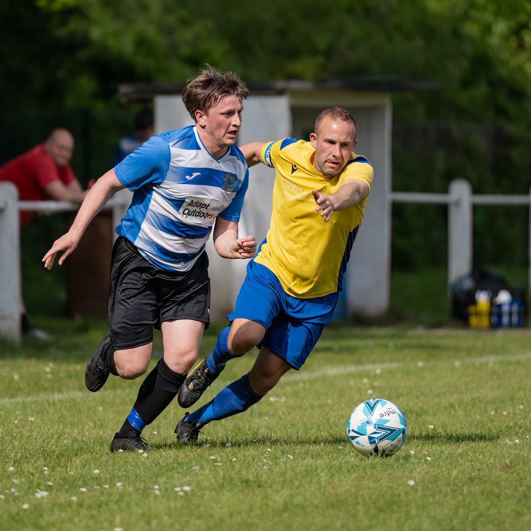 ImageryPM's tweet image. Went along to @HeswallFC on Saturday to see @HeswallFC_ V @maghullfc finishing 3 - 4.

#teamDDB #teamDDBpark #football #sport #sportsphotography  #westcheshireafleague #heswallfc #maghullfc  #hyenadesign #adaptoutdoors #gaytonpark @community_hfc @HyenaDesign @AdaptOutdoors