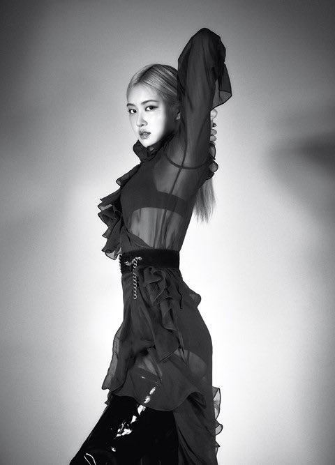 BLACKPINKGLOBAL's tweet photo. #ROSÉ is one of the only three entertainers to be featured in the upcoming US Vanity Fair’s “The Gilded Age” editorial coming out in May, 2024.

#블랙핑크 #로제 @BLACKPINK https://t.co/TDS0ee5fko